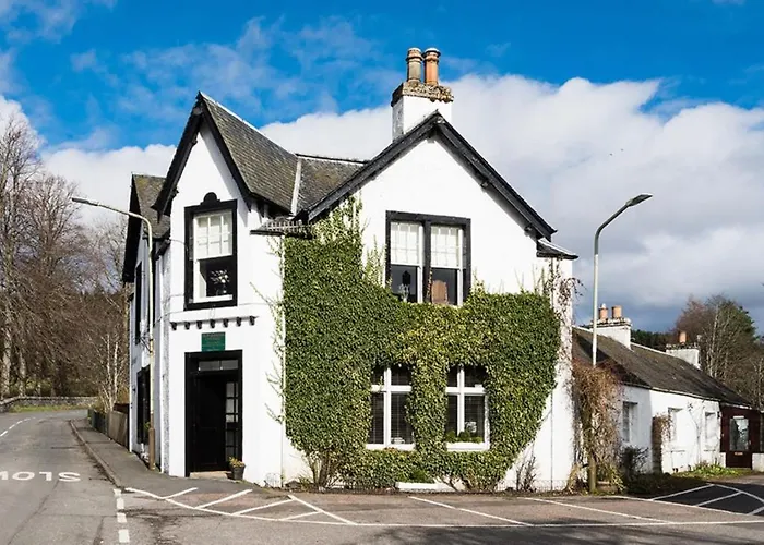 Moulin Hotel
